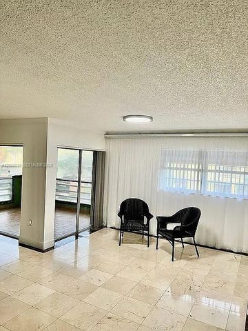 11183 NW 7th Street 204-20, Miami, FL 33172