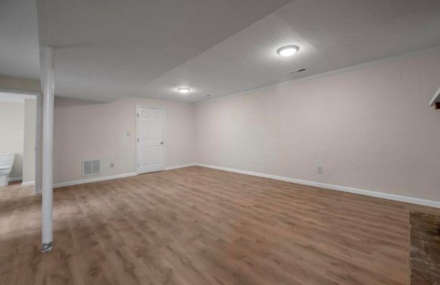3585 Pimlico Parkway, Lexington, KY 40517