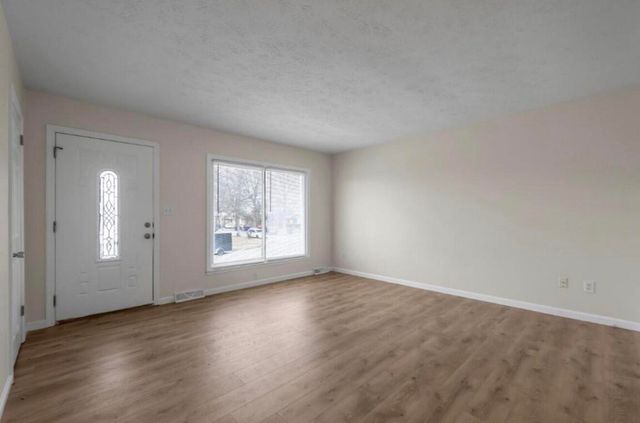 3585 Pimlico Parkway, Lexington, KY 40517