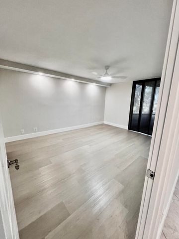 6461 NW 2nd Avenue 1050, Boca Raton, FL 33487