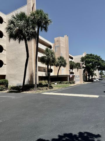 6461 NW 2nd Avenue 1050, Boca Raton, FL 33487