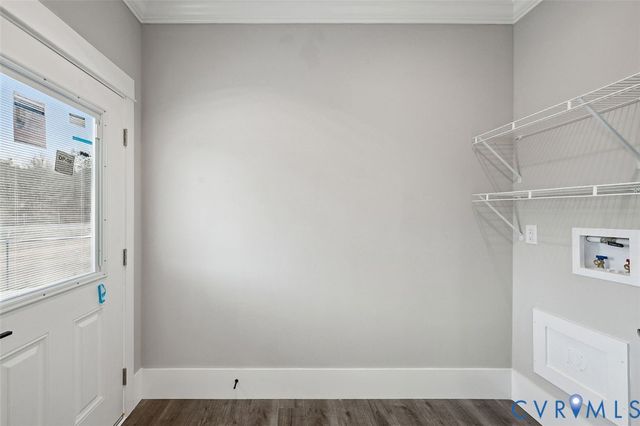 02 White House Ln, Center Cross, VA 22437