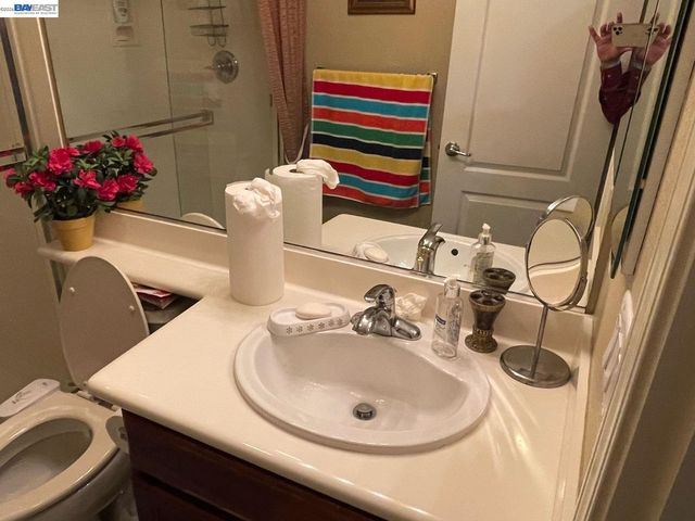 1013 Ridgeview Dr, El Sobrante, CA 94803
