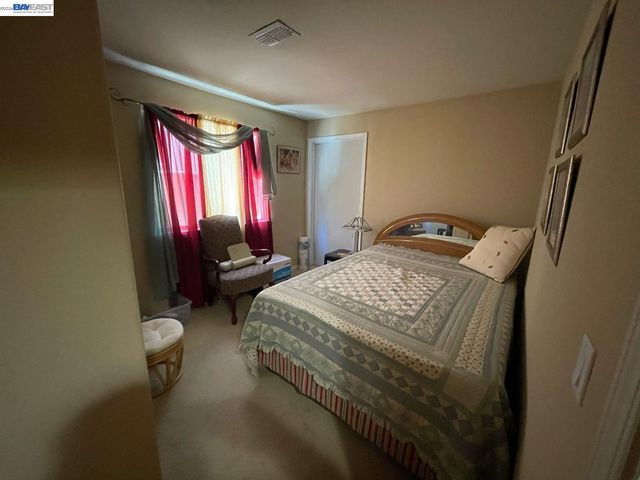 1013 Ridgeview Dr, El Sobrante, CA 94803