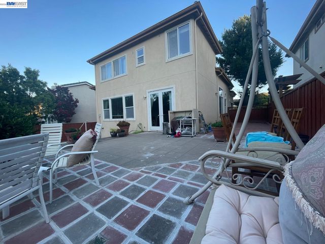 1013 Ridgeview Dr, El Sobrante, CA 94803