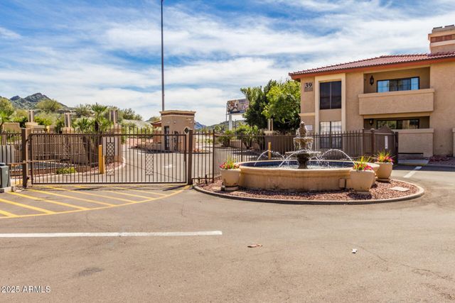 10410 N CAVE CREEK Road 1082, Phoenix, AZ 85020
