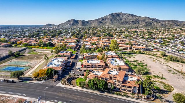 10410 N CAVE CREEK Road 1082, Phoenix, AZ 85020