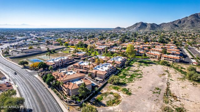 10410 N CAVE CREEK Road 1082, Phoenix, AZ 85020
