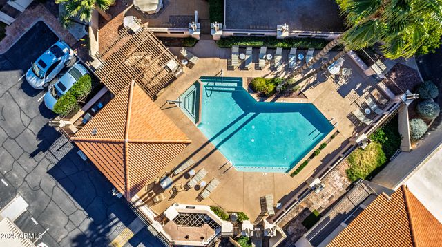 10410 N CAVE CREEK Road 1082, Phoenix, AZ 85020