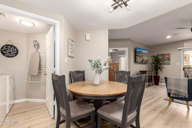 10410 N CAVE CREEK Road 1082, Phoenix, AZ 85020