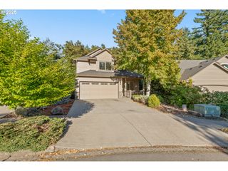 2160 Nw FARGO Loop, Camas, WA 98607