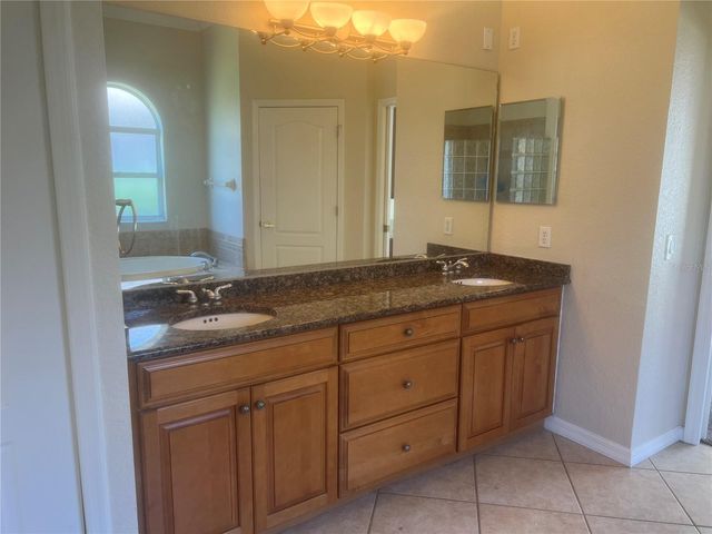 7531 CAMDEN HARBOUR DRIVE, Bradenton, FL 34212