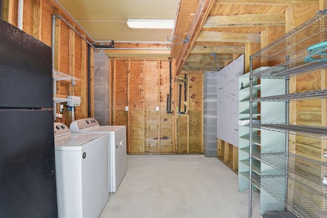 180 Grove Road, Kemah, TX 77565