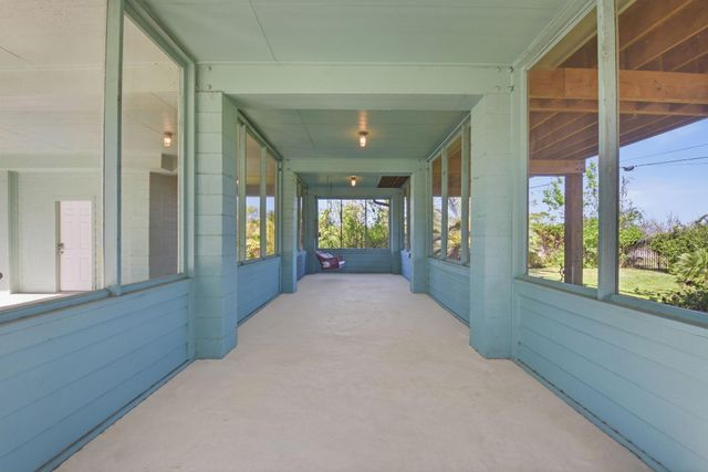 180 Grove Road, Kemah, TX 77565