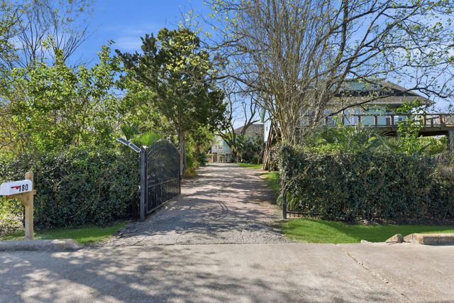 180 Grove Road, Kemah, TX 77565