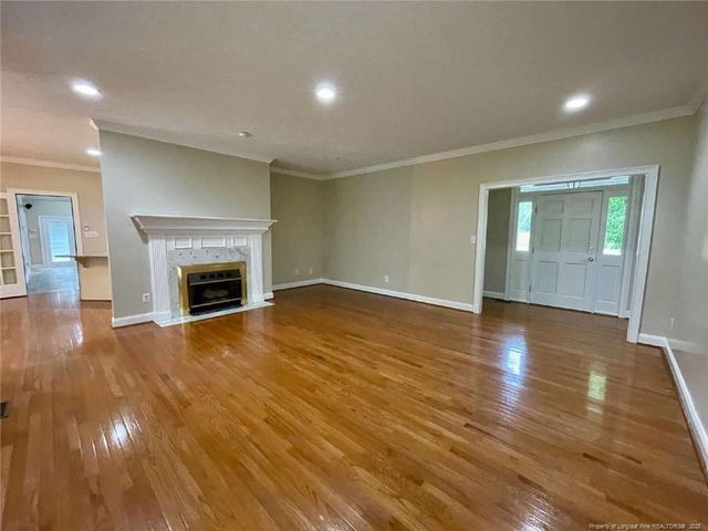 2423 Cypress Lakes Road, Hope Mills, NC 28348