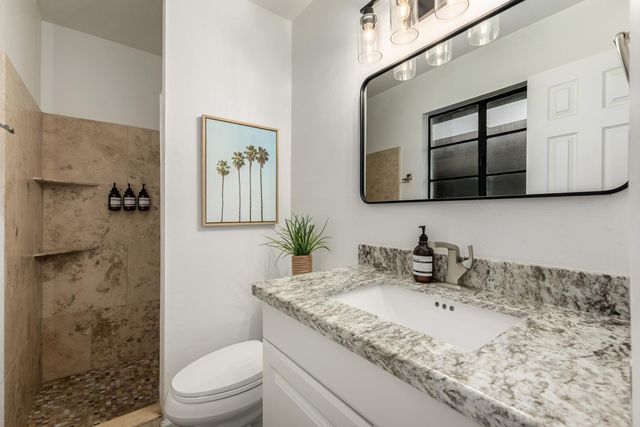 8335 E Weldon Avenue, Scottsdale, AZ 85251