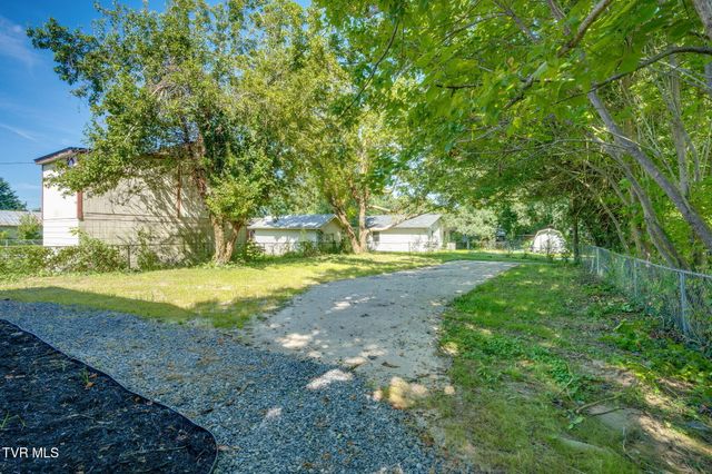 1706 Highland Street, Kingsport, TN 37664