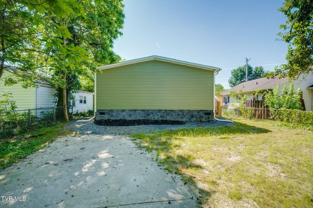 1706 Highland Street, Kingsport, TN 37664