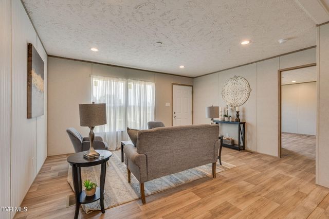 1706 Highland Street, Kingsport, TN 37664