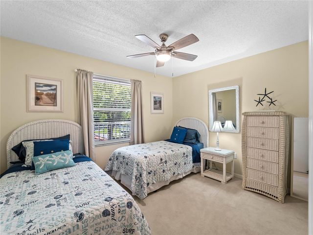 9330 CLUBSIDE CIRCLE 3207, Sarasota, FL 34238