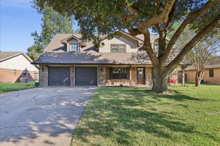 4404 Pinemont Drive, Orange, TX 77632