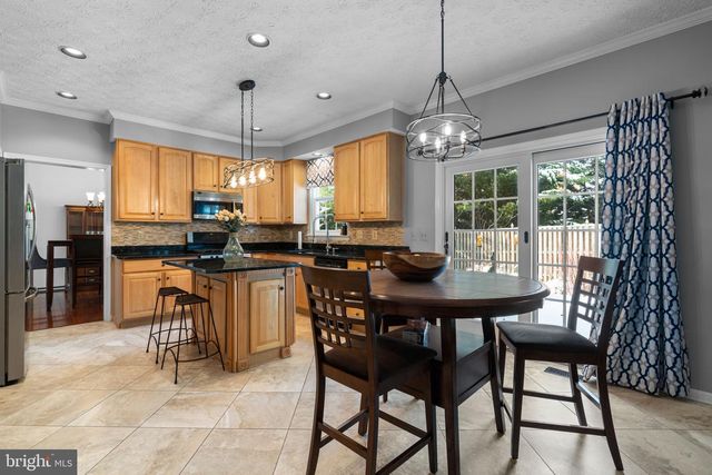 22 DOVEFIELD RD, Perry Hall, MD 21128