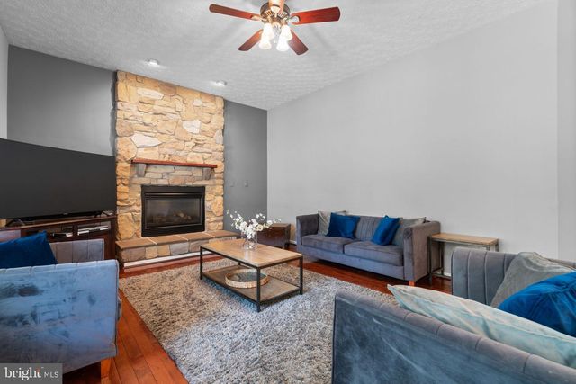 22 DOVEFIELD RD, Perry Hall, MD 21128