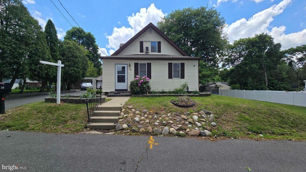 29 MABEL ST, Trenton, NJ 08638