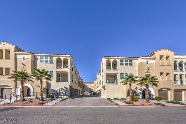 2555 Hampton Road 8202, Henderson, NV 89052