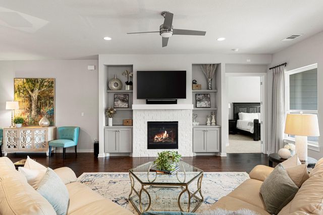 520 Hazy Hills LOOP, Dripping Springs, TX 78620