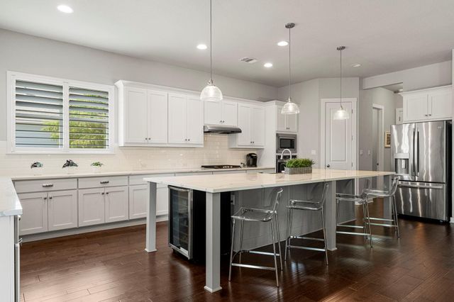 520 Hazy Hills LOOP, Dripping Springs, TX 78620