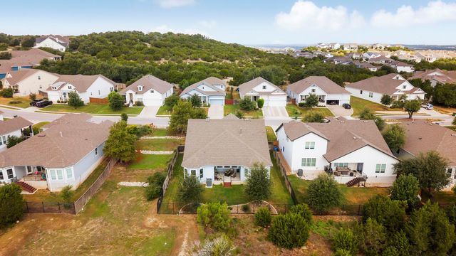 520 Hazy Hills LOOP, Dripping Springs, TX 78620
