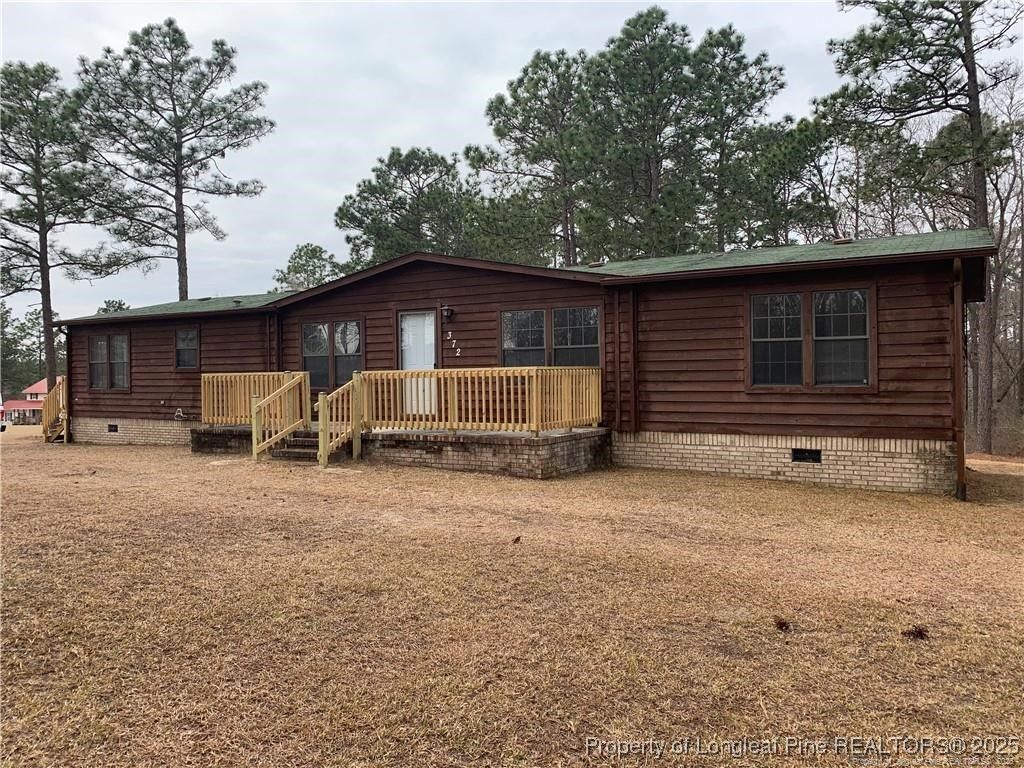 372 Swift Creek Road, Raeford, NC 28376
