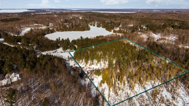 4811 Truax Lake Road, Whitewater Twp, MI 49690