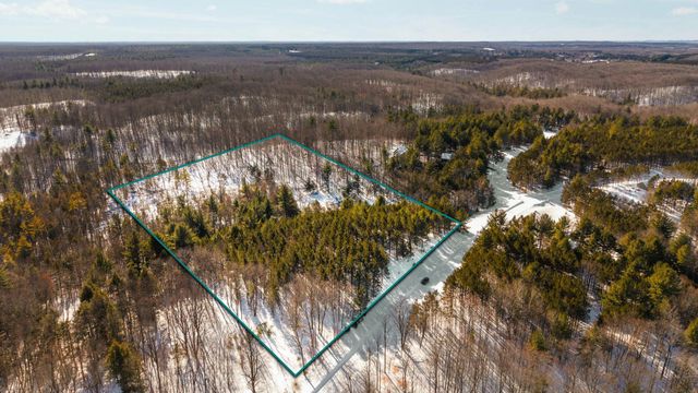 4811 Truax Lake Road, Whitewater Twp, MI 49690