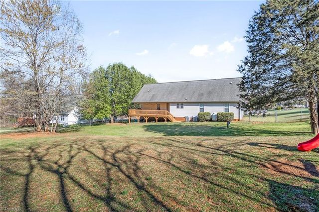 2287 Loflin Farlow Lane, Sophia, NC 27350