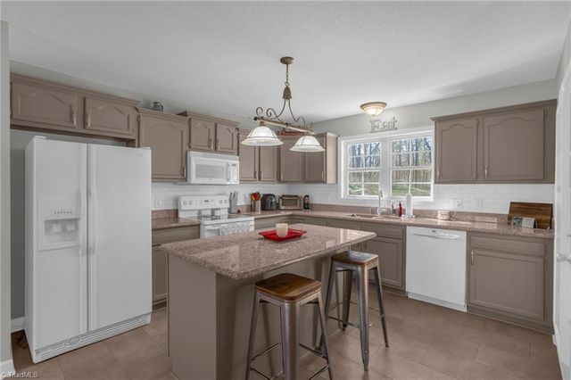 2287 Loflin Farlow Lane, Sophia, NC 27350