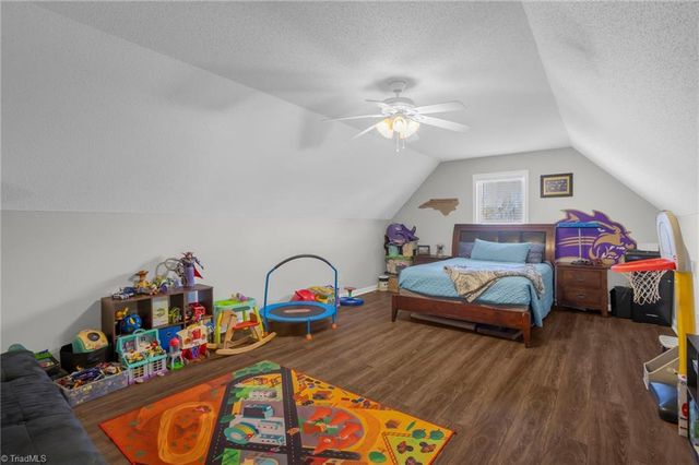 2287 Loflin Farlow Lane, Sophia, NC 27350