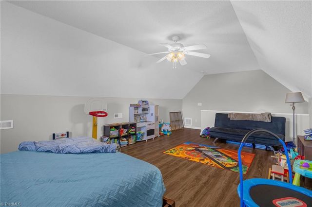 2287 Loflin Farlow Lane, Sophia, NC 27350
