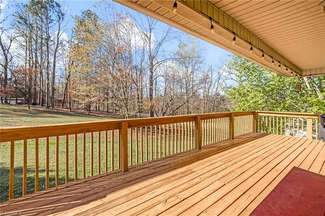 2287 Loflin Farlow Lane, Sophia, NC 27350