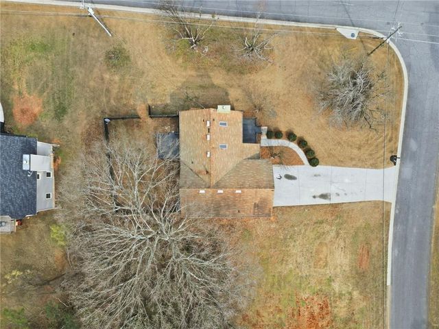 1101 Ashlin Drive, Woodstock, GA 30188