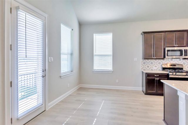 2140 Base Burner Path, Leander, TX 78641