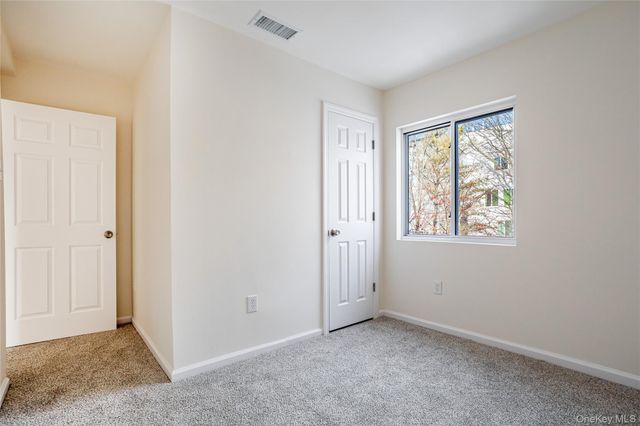 491 Ilyssa Way, Staten Island, NY 10312