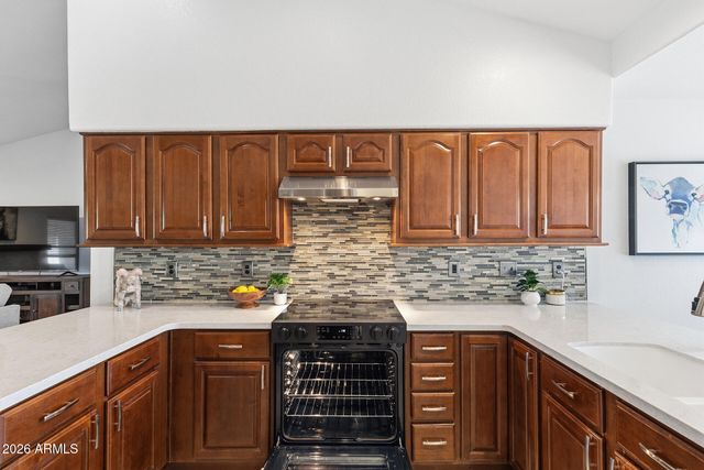 11543 N 76TH Drive, Peoria, AZ 85345