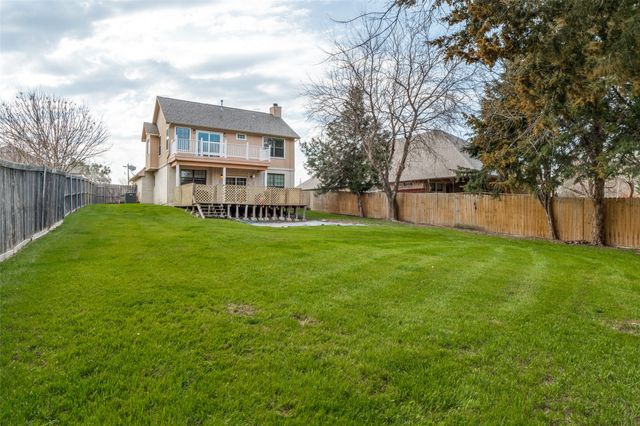 604 Hillside Circle, Little Elm, TX 75068