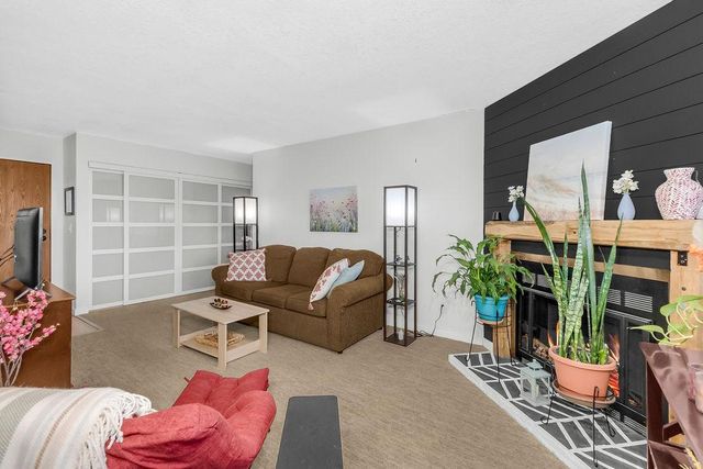 7501 W 101st Street 320, Bloomington, MN 55438