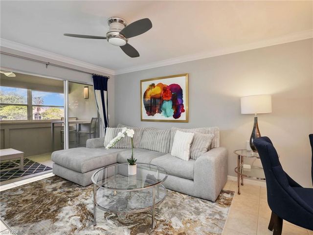 750 Mooring Line DR 203, Naples, FL 34102