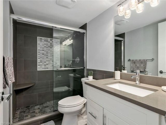 750 Mooring Line DR 203, Naples, FL 34102