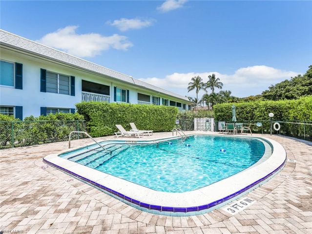 750 Mooring Line DR 203, Naples, FL 34102